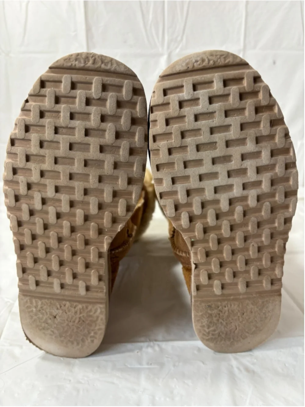 Ugg classic tall Tan Suede Leather Boots Size 6